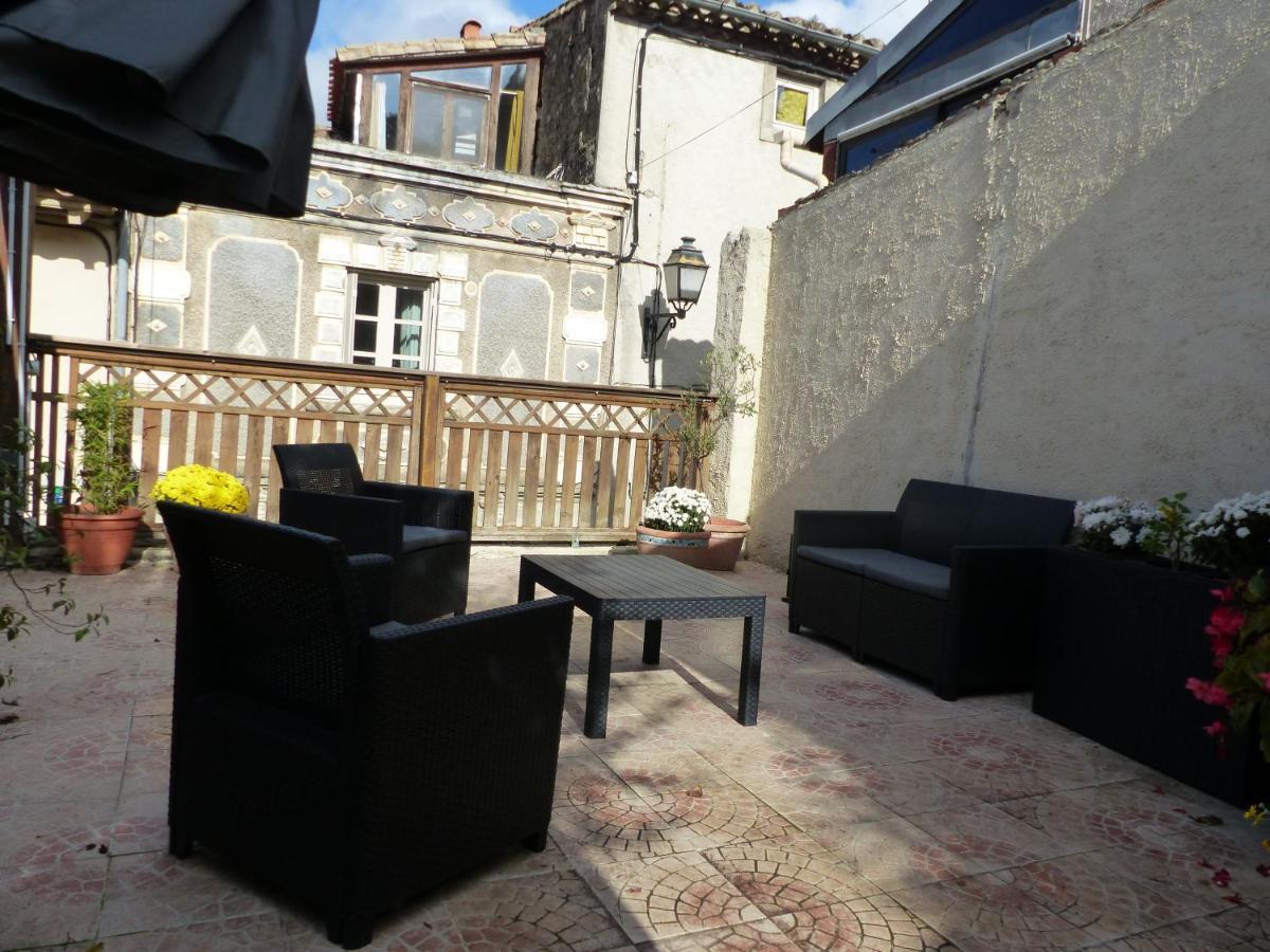 Maison Des Remparts Nichee Sous La Cite Carcassonne Exteriér fotografie