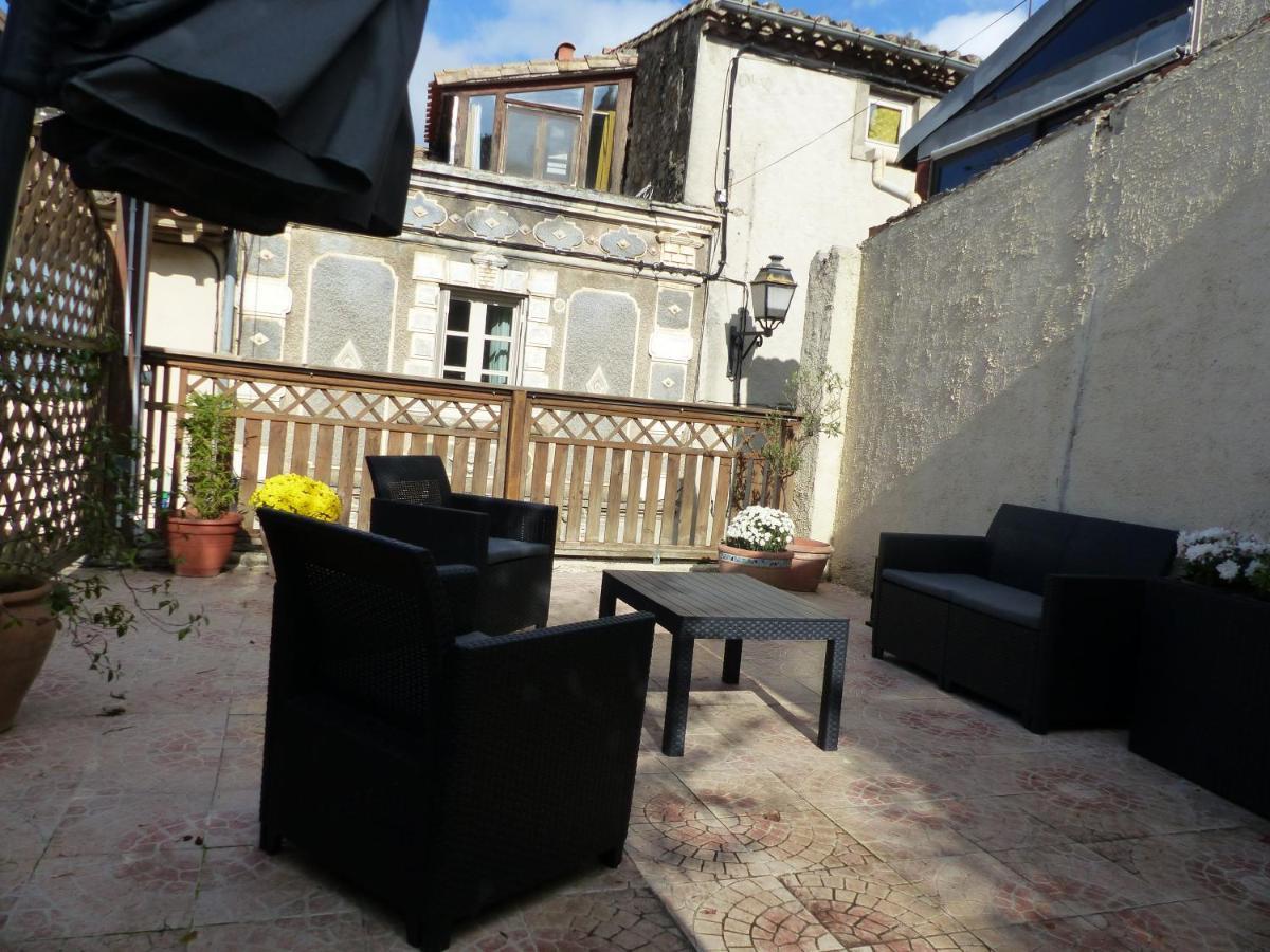 Maison Des Remparts Nichee Sous La Cite Carcassonne Exteriér fotografie