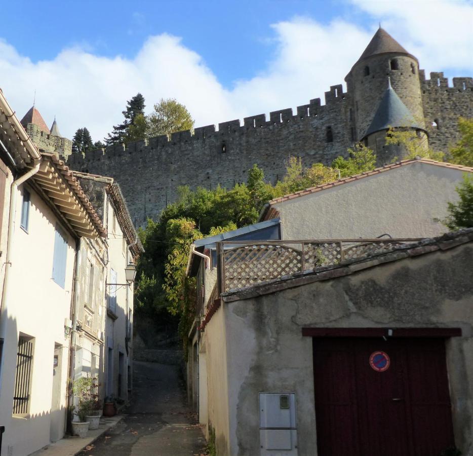 Maison Des Remparts Nichee Sous La Cite Carcassonne Exteriér fotografie