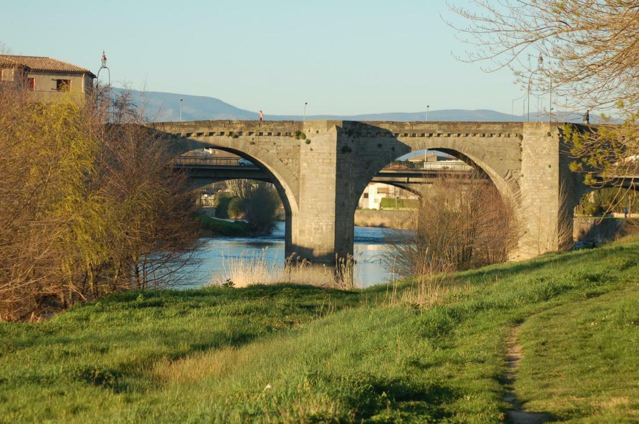 Maison Des Remparts Nichee Sous La Cite Carcassonne Exteriér fotografie